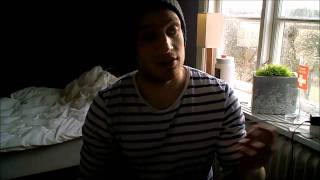 Trying not to laugh at Justin Bieber's face! (And some news)