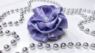 DIY | Цветок из атласной ленты. Очень простой способ.DIY | Flower made of satin ribbon. A very easy