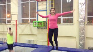 Батут. Тренировка новичка | Мария Жаркова
