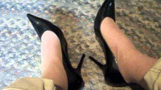 Guess classic pumps shoeplay 22apr13a