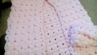 Жилетка и повязка на девочку из ALIZE PUFFY. Вязание без спиц и крючка.
