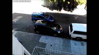 Funny Catch - Female Public Urinates/Pee-Pee 4PM Daytime Ha:)!