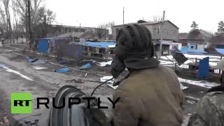 Ukraine: Watch DNR fighters tow T-72 TANK near surrounded Debaltsevo