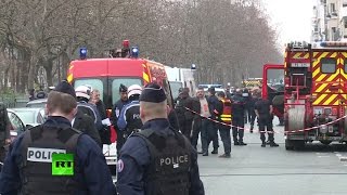 В Париже произошло нападение на редакцию сатирического журнала