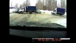 Помеха справа (ДТП)