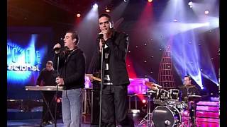 LOS REBUJITOS "ENVUELTO EN LLAMAS"