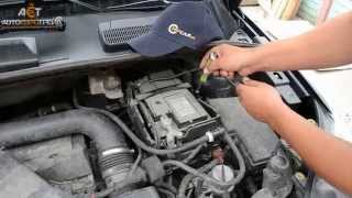 Замена аккумулятора Ford Kuga 2.5 бензин - Bosch S4 72Ah R+ (низкобазовый)