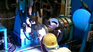 自動フランジ溶接機