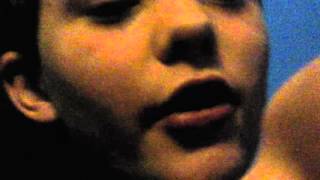 Sleeping kids tickle chaling