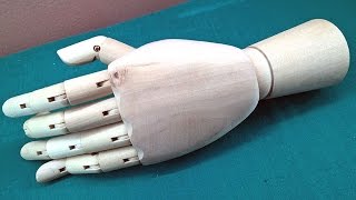 Wooden Hand Drawing Model Unpacking