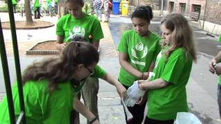 Kertépítés az iskolában; Hermina út 23. - Virágzó Zugló 2011 program