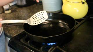 How to Cook Non-Stick Eggs in a Cast Iron Pan