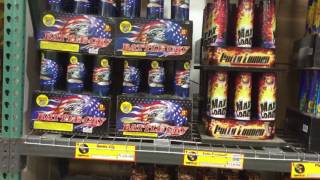 Shopping at Fireworks Warehouse for 500 Gram Cakes