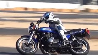 HONDA CB1100 & CB1100 project F+ ロードライダー誌カスタム連載企画第2回目｜丸山浩の速攻バイクインプレ