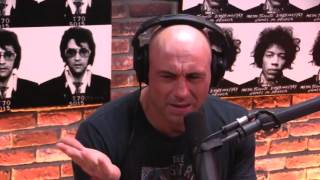 Joe Rogan - The Problem with Chiropractors
