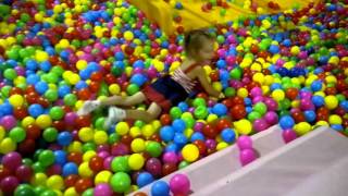 Games and entertainment center Shock  Trampoline Игры в развлекательном центре Шок Винница.