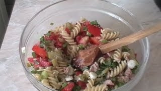 SALATA DE PASTE CU TON