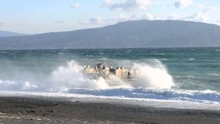 海上自衛隊　エアクッション艇　2102艇