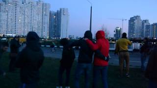 23.04.2015 Бойня на Осокорках, менты в гражданском стреляют в людей, часть-2