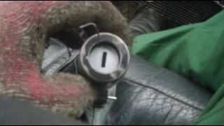 Как разобрать замок зажигания мерседес 123. How to disassemble the ignition switch Mercedes W123