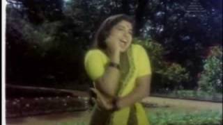 Aasai Irukku - MGR & Jayalalitha - En Annan