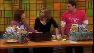 Rachael Ray Show - Making Gift Baskets