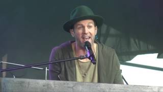 BRILLANTE SHOW ANTE MÁS DE 20 MIL PERSONAS