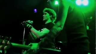 СЛОТ - Чумачечая весна & Blur [Song 2] @ Москва, Б2 (29.01.12)