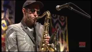 Spadina Bus - Shuffle Demons - Yokohama Jazz Promenade 2011