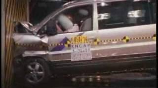 2006 Hyundai Starex/Mitsubishi Delica L400 NCAP Frontal Impact (KNCAP)
