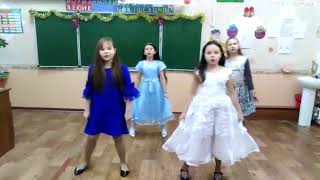 песня «Замела метелица…»