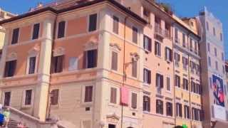 Roma Piazza di Spagna Trinità dei Monti fontana Barcaccia di Bernini (3/3) videomix