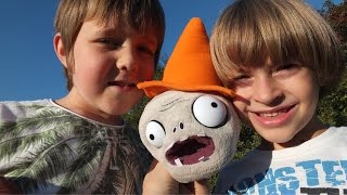Plants Vs. Zombies с Арсением, Адрианом и Машей. Игры для детей.