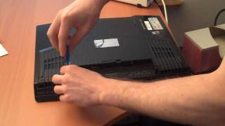 Alienware M15x - battery, memory, and insides