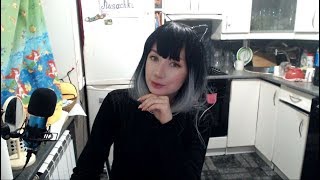 Уютное (наверное) времяпровождение с Маней :3