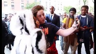 Nicki Minaj Kisses A Lucky Fan