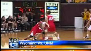 Wyoming Cowgirls defeat Lobos