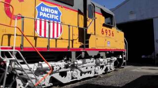 UP 6936 DDA40X (Running) Walk around at the Portola museum Sep 2009