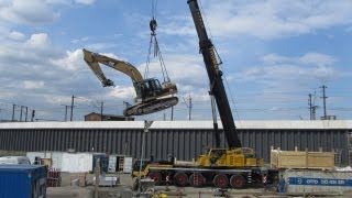 200t Kran / crane hebt Caterpillar Bagger / excavator