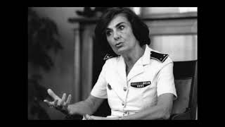 Micheline Chanteloube, garde à vous