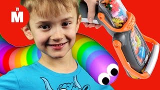 Червячок Slither.io спасает Давида от микробов ФУНГУС АМУНГУС Игрушки Fungus Amungus Видео для детей