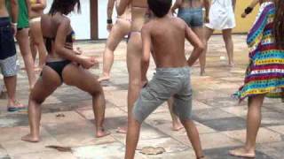 AH LELEK LEK LEK...