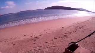 Поиск золота на пляже с Minelab Safari/Searching for gold on the beach with Minelab Safari