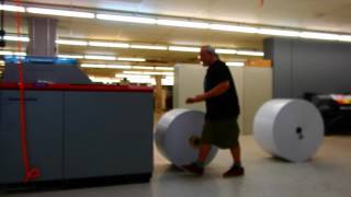 Running the Xeikon 6000 "Roll Change"