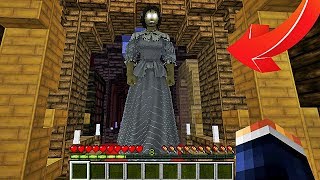 SURTOUT NE JOUEZ JAMAIS À MINECRAFT LE JOUR D'HALLOWEEN !