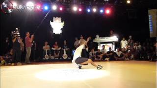 Xandin vs Iguin - Red Bull BC One Cypher Brasil - Brasília 2012