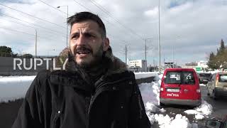 Greece: Hundreds of cars stranded on highway after heavy snowfall
