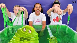 SLIME BAFF TOY CHALLENGE GAME!! Hotel Transylvania 3 | Toys AndMe