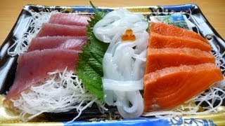 Eating Japanese food "Sashimi" 刺身