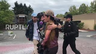 USA: Gunfire exchanged as Proud Boys and Antifa clash in downtown Portland